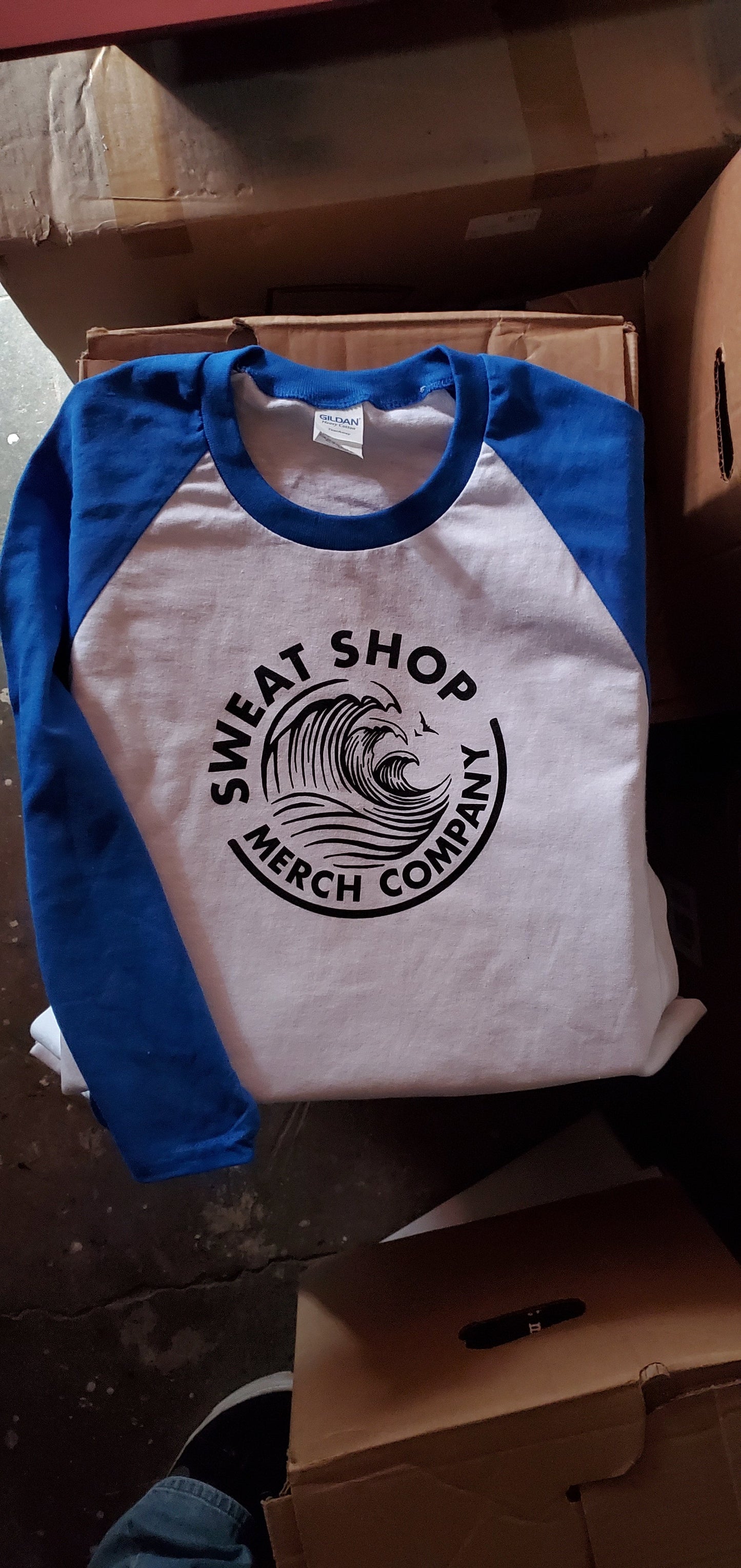 SweatShop Merch Co Merch Claw ¾ Sleeve Raglans Blue / White
